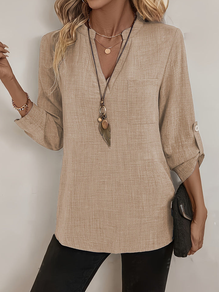 Evelyn – Button-Detail V-Neck Blouse