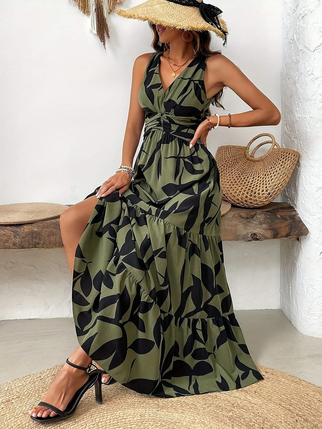 Aurora – Floral Ruffle Dress