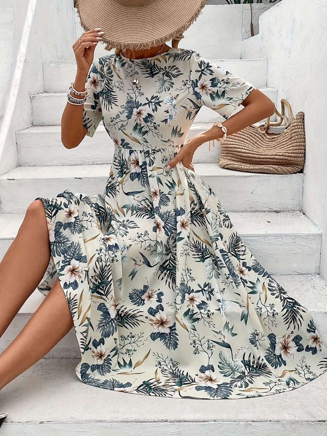 Elara – tummy-friendly Short-Sleeve Dress