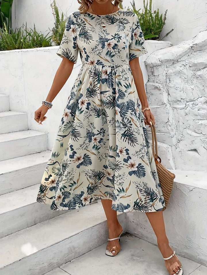 Elara – tummy-friendly Short-Sleeve Dress