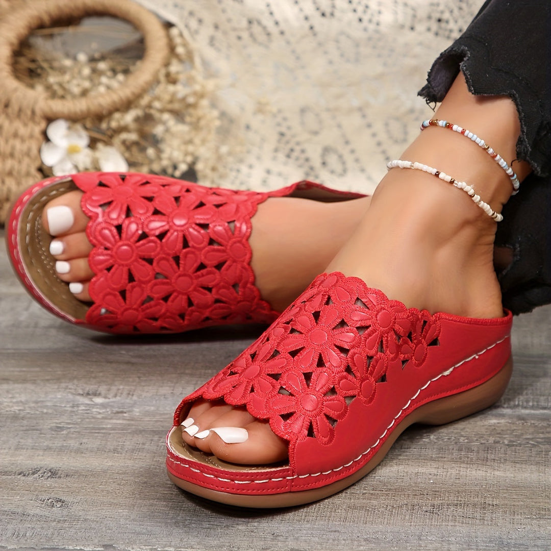 Mira – Laser Cut Fish Mouth Slippers