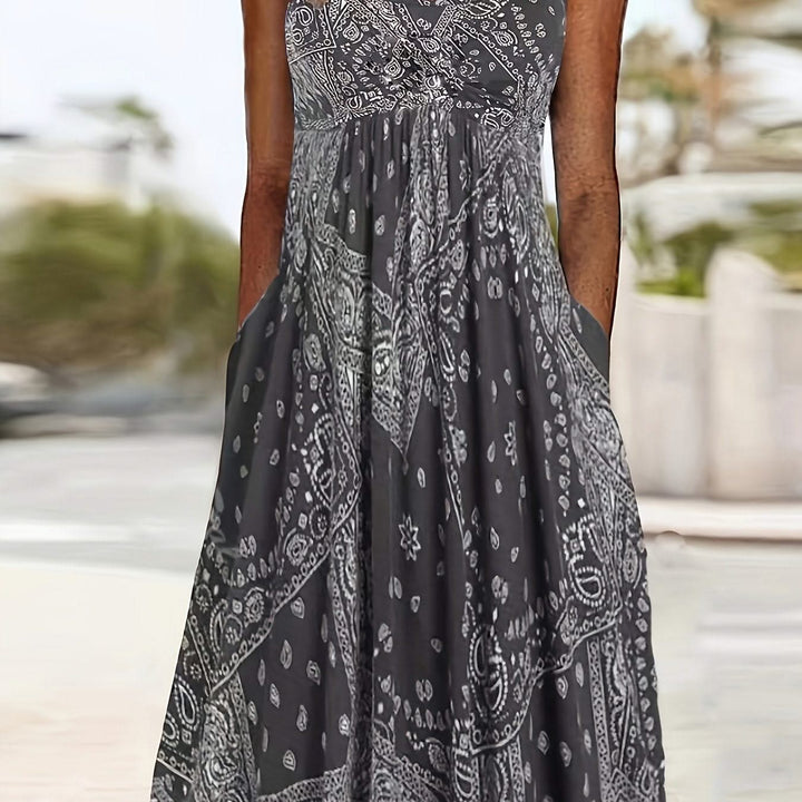 Elara – V-Neck Maxi Dress