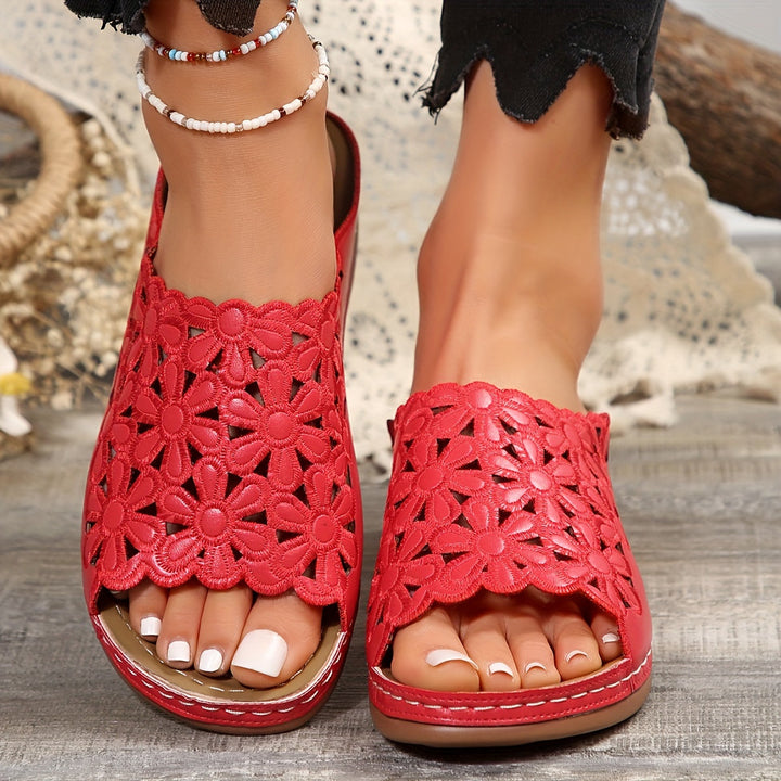 Mira – Laser Cut Fish Mouth Slippers